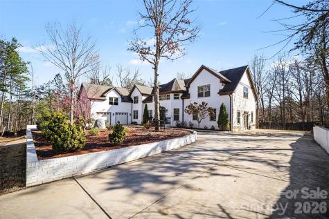 14832 Brighton Place Charlotte NC 28227