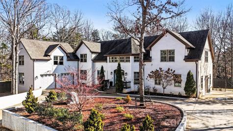 14832 Brighton Place Charlotte NC 28227