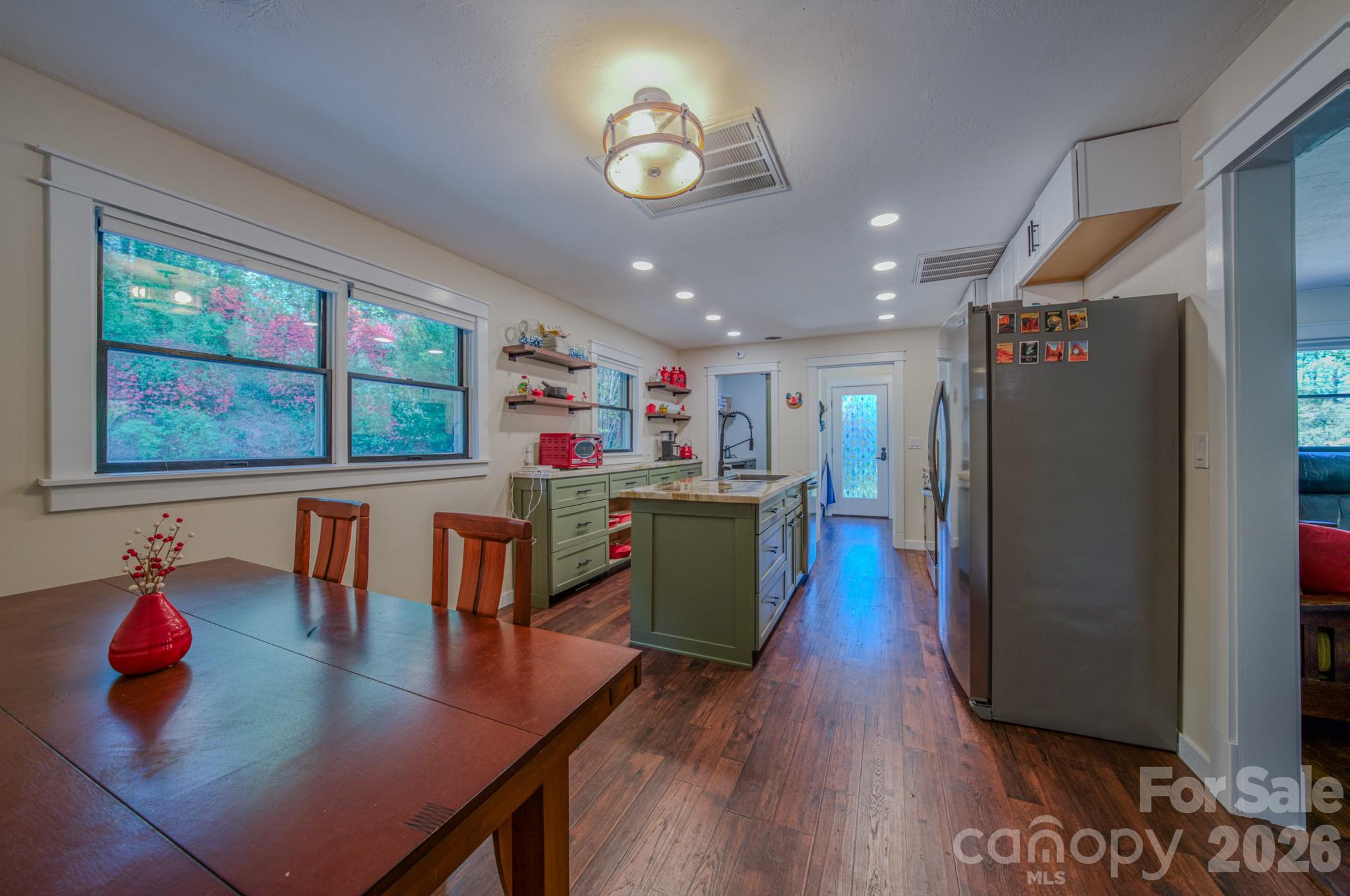 176 Sunny Street Marion NC 28752