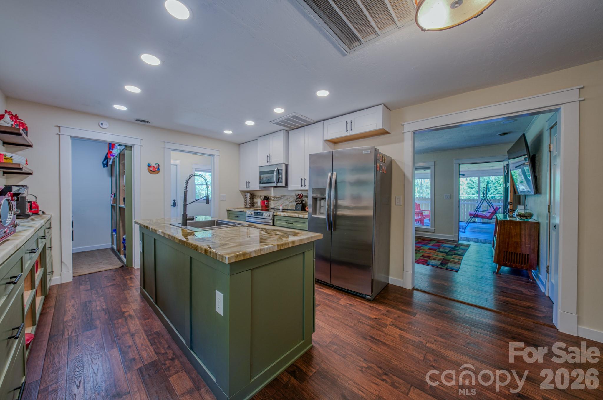 176 Sunny Street Marion NC 28752