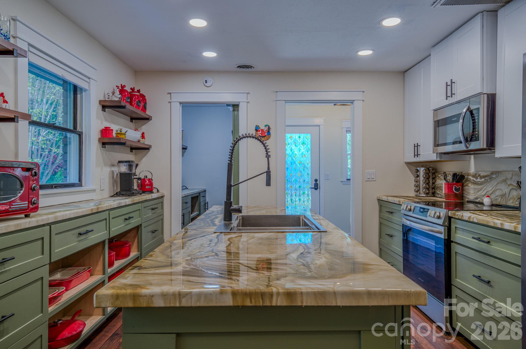176 Sunny Street Marion NC 28752