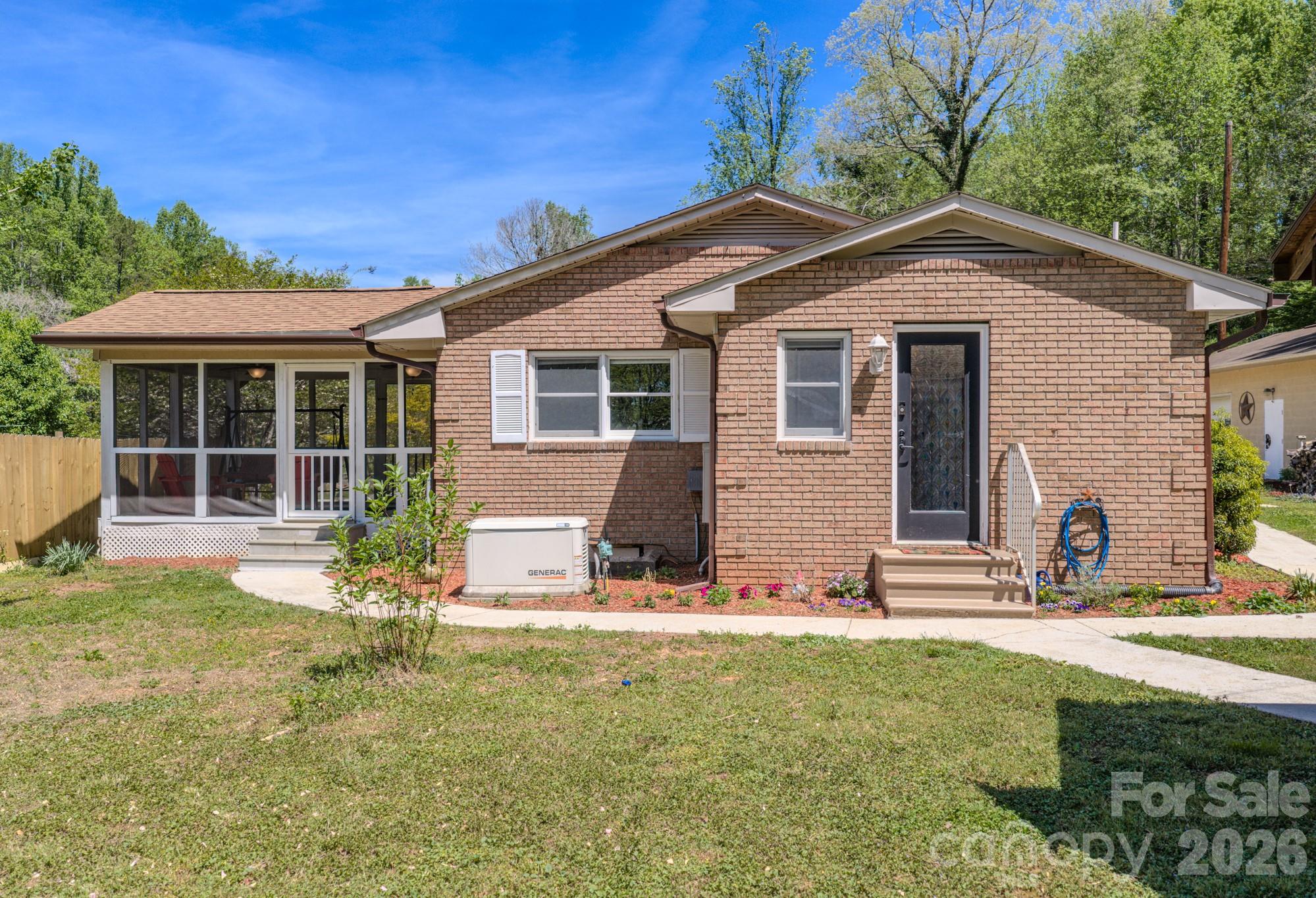 176 Sunny Street Marion NC 28752