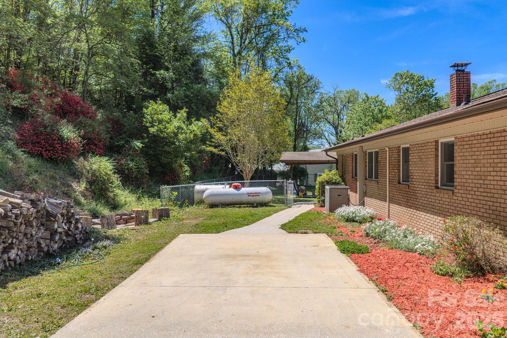 176 Sunny Street Marion NC 28752