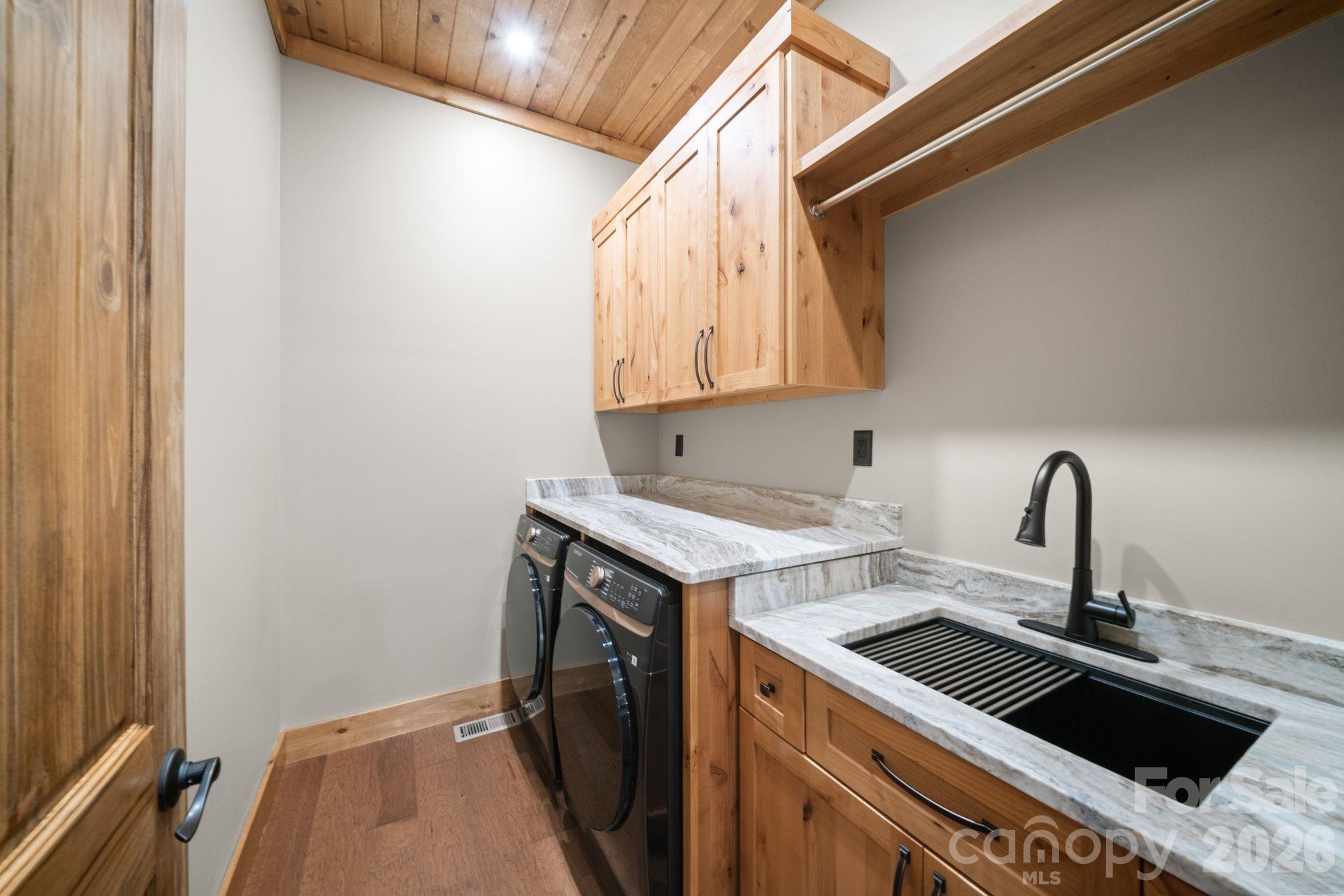 296 Austin Mountain Drive Burnsville NC 28714