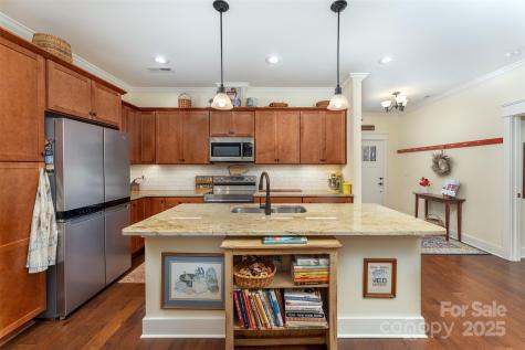 17 Laurel Lane Black Mountain NC 28711