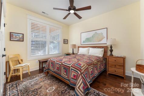 17 Laurel Lane Black Mountain NC 28711