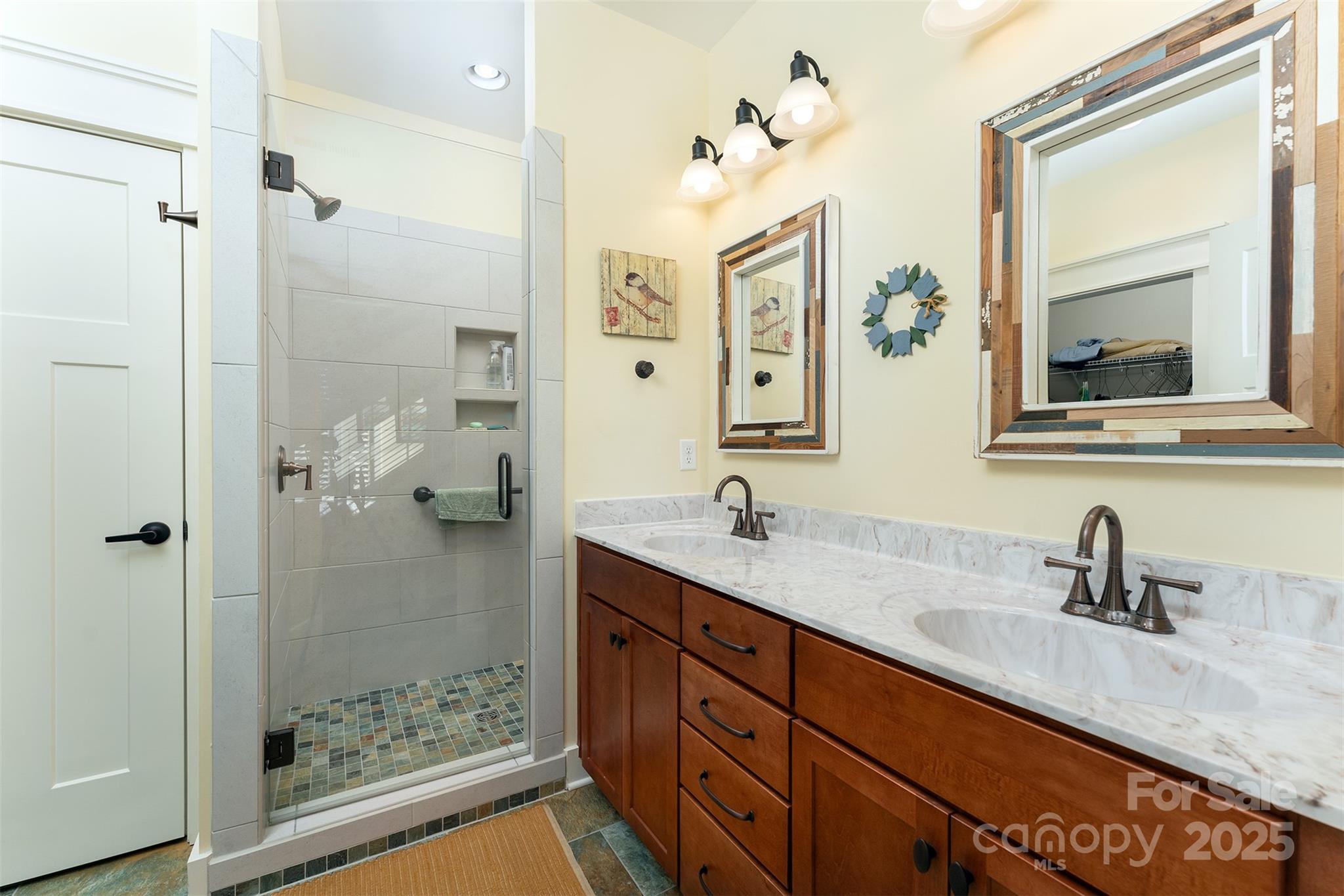 17 Laurel Lane Black Mountain NC 28711