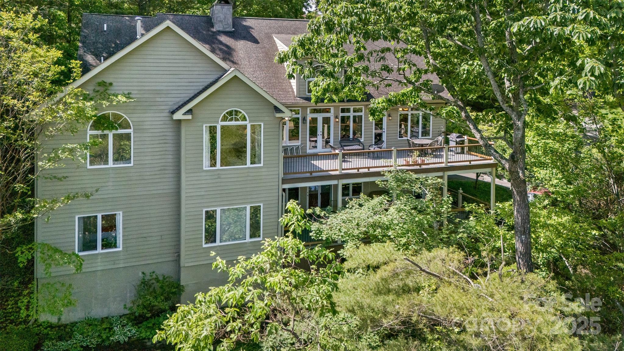 25 Windsong Drive Fairview NC 28730