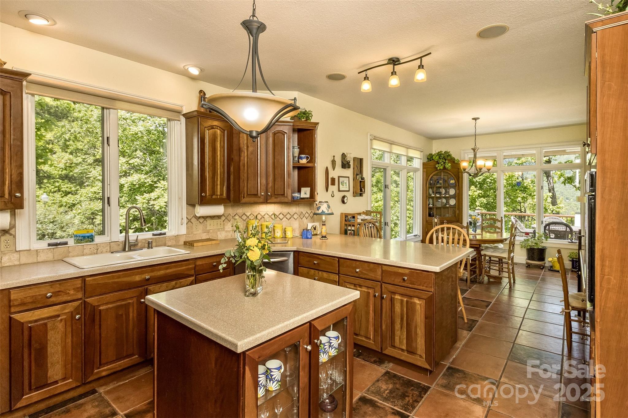 25 Windsong Drive Fairview NC 28730