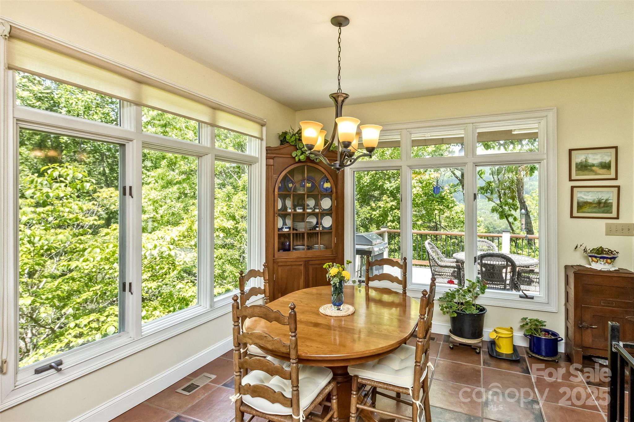 25 Windsong Drive Fairview NC 28730