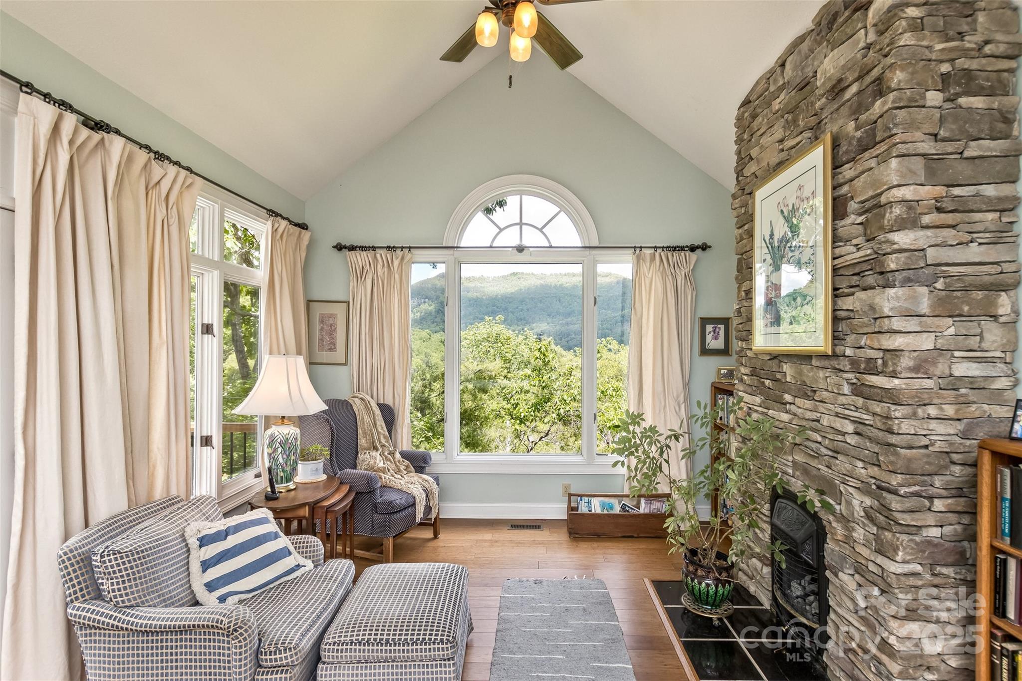 25 Windsong Drive Fairview NC 28730