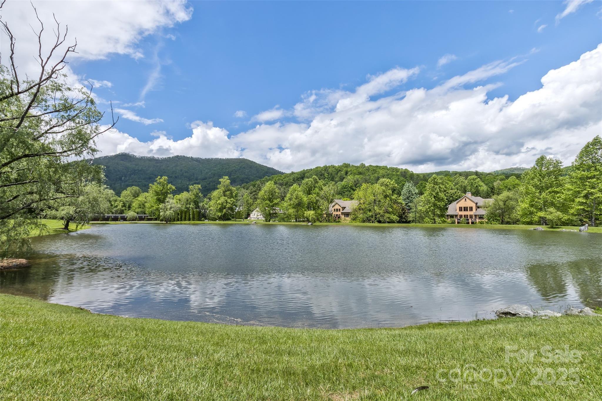 25 Windsong Drive Fairview NC 28730