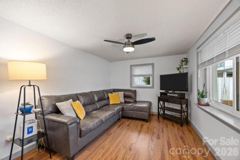 79 Bellevue Road Asheville NC 28803