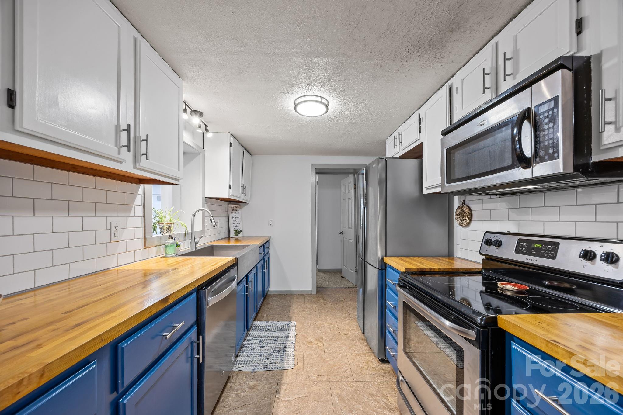 79 Bellevue Road Asheville NC 28803