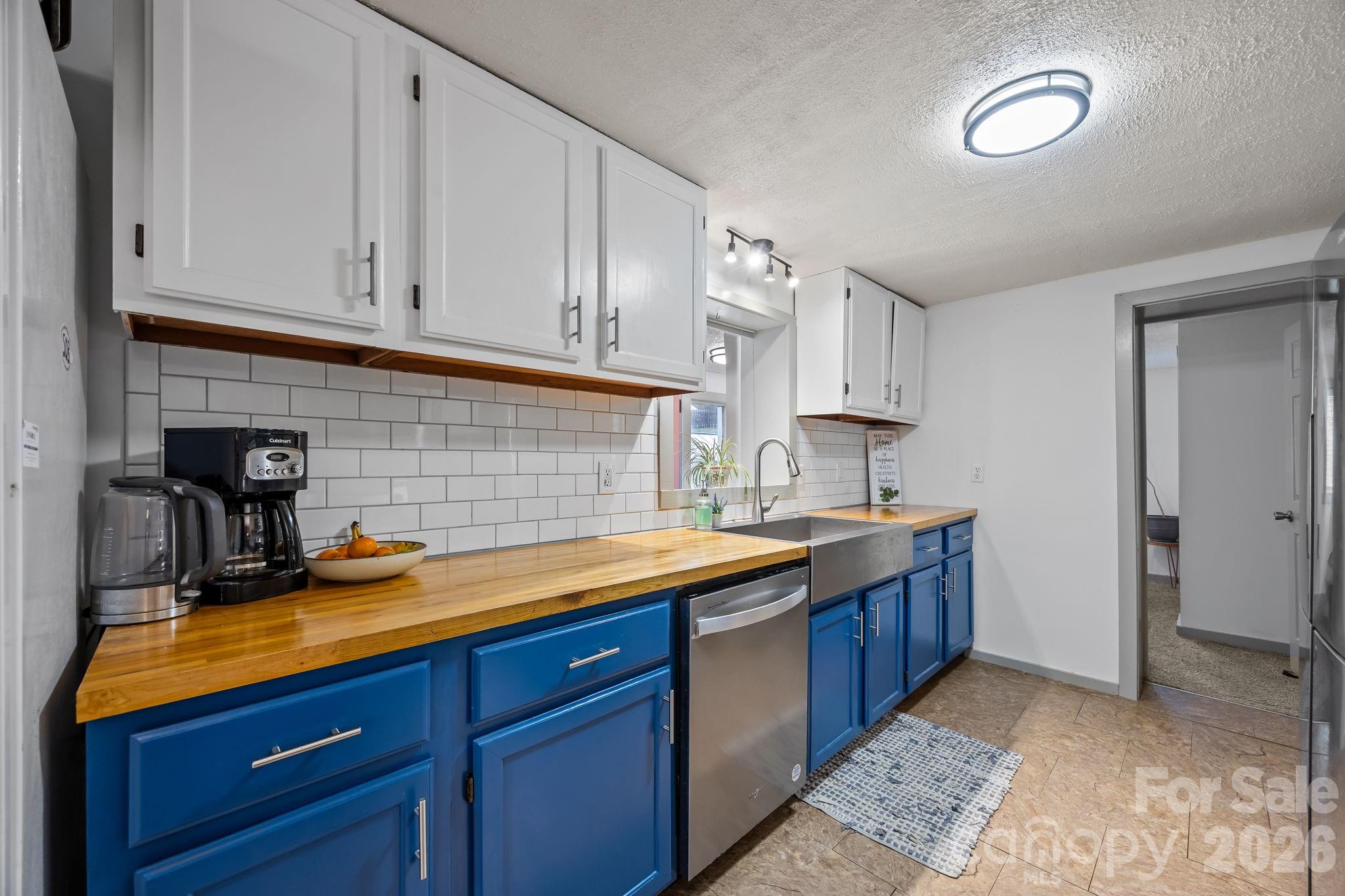 79 Bellevue Road Asheville NC 28803