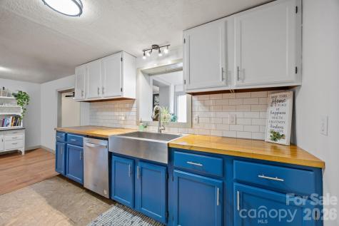 79 Bellevue Road Asheville NC 28803