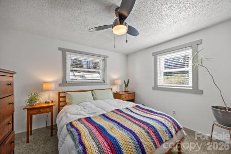 79 Bellevue Road Asheville NC 28803