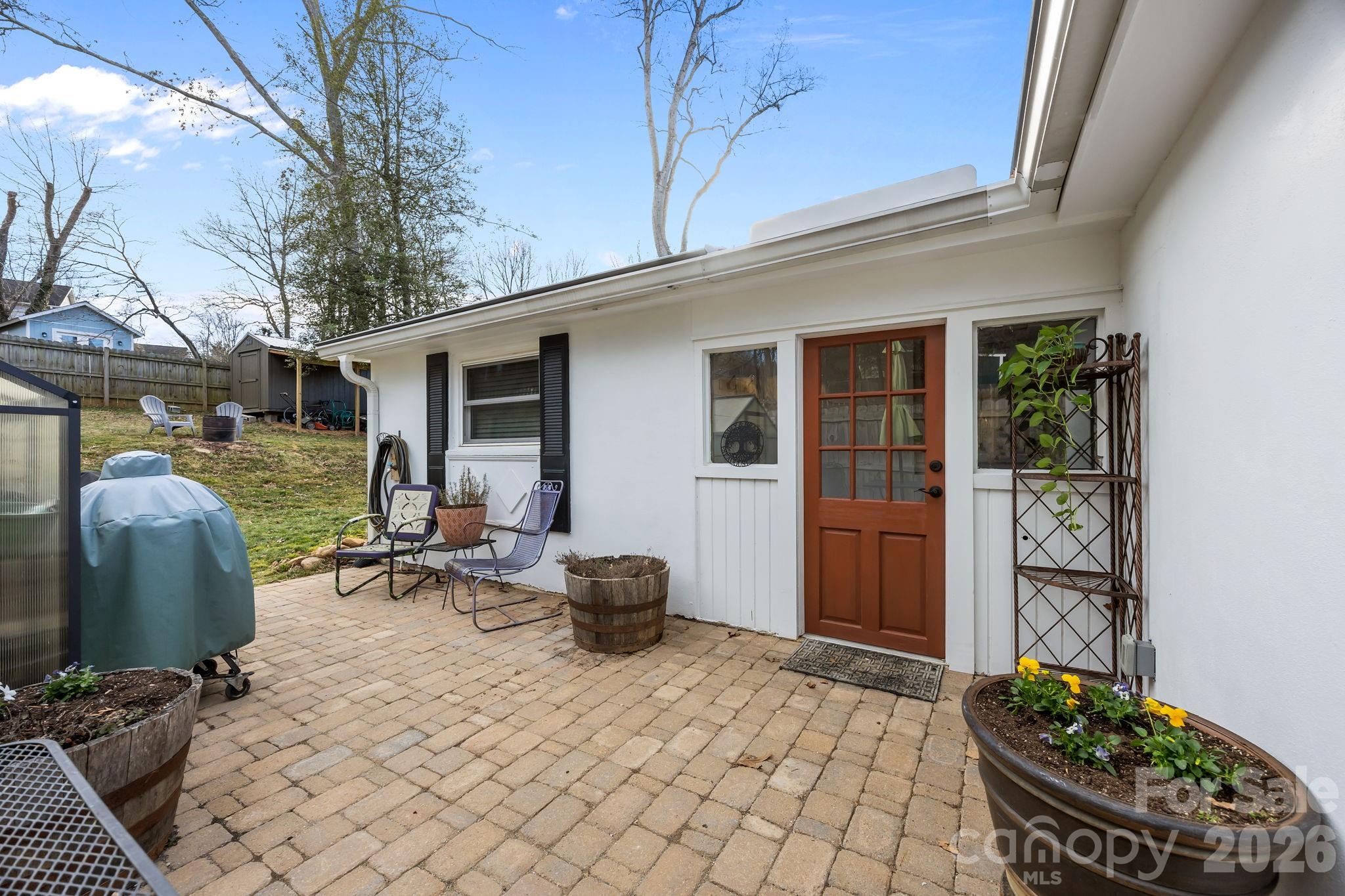 79 Bellevue Road Asheville NC 28803