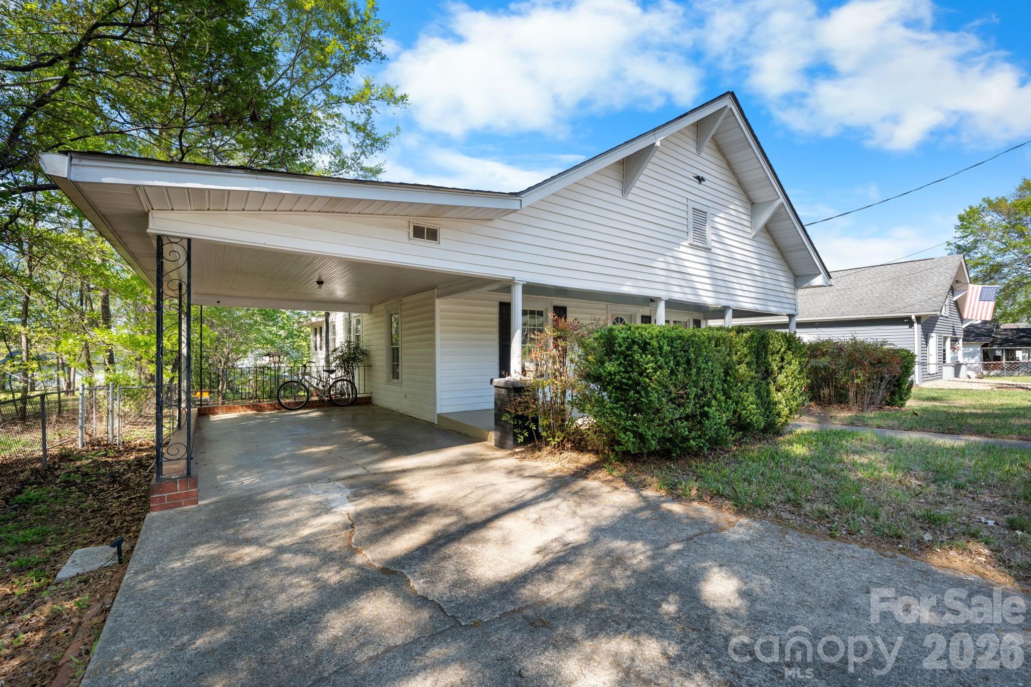 304 Garrou Avenue SE Valdese NC 28690