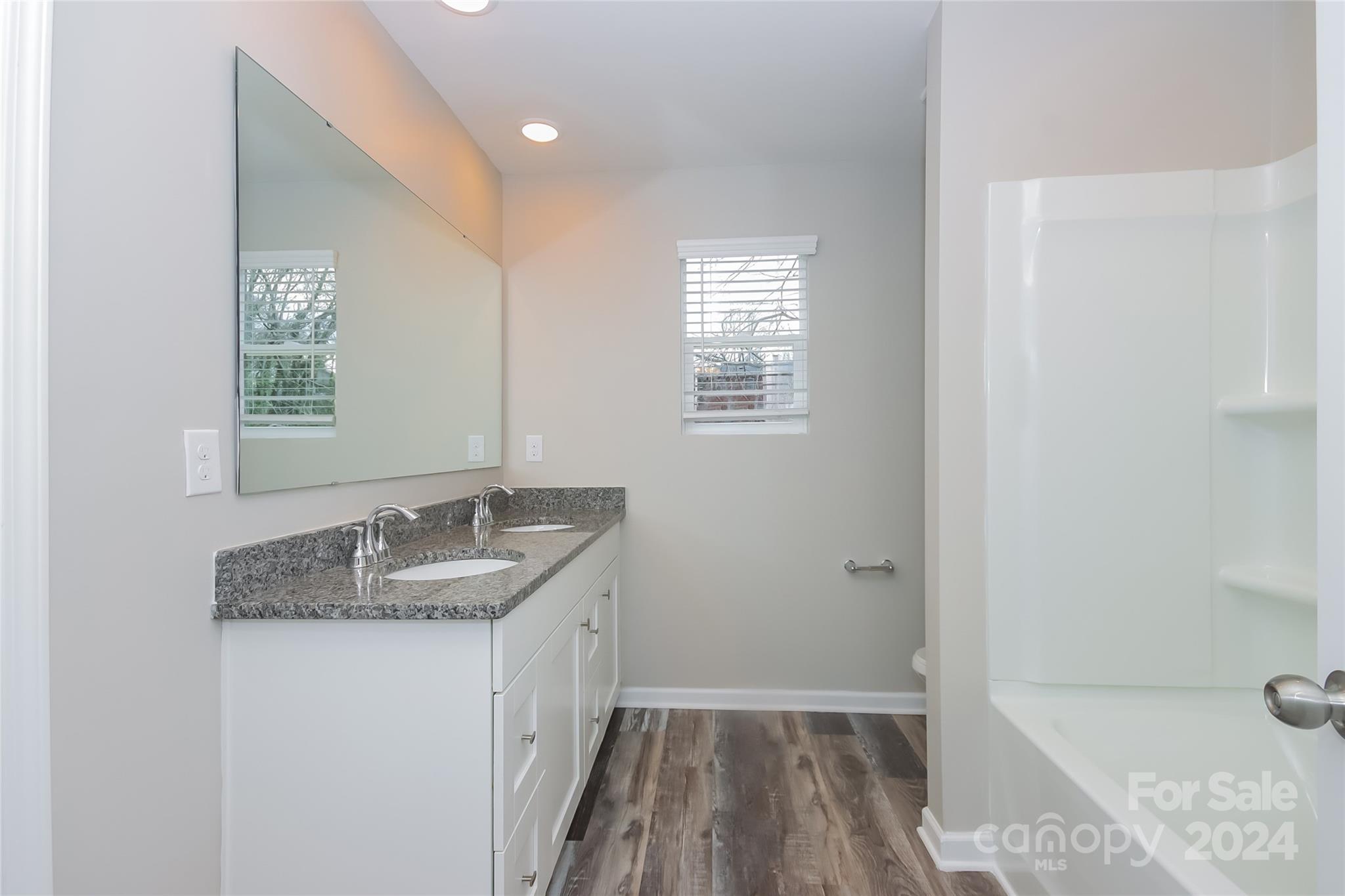 235 Long Street Statesville NC 28677