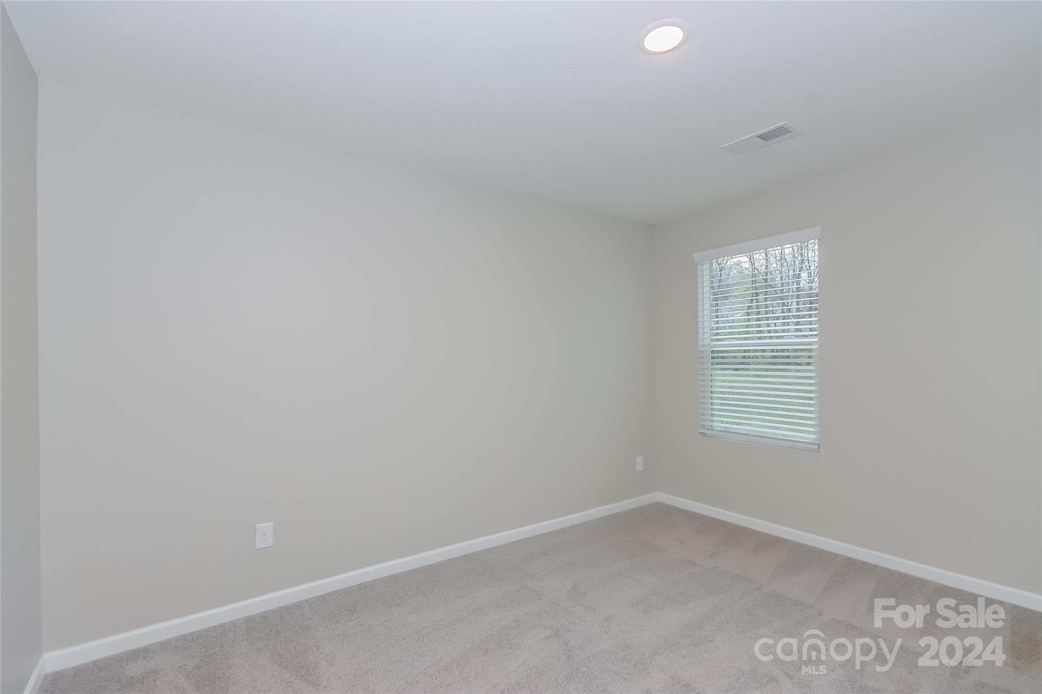 235 Long Street Statesville NC 28677