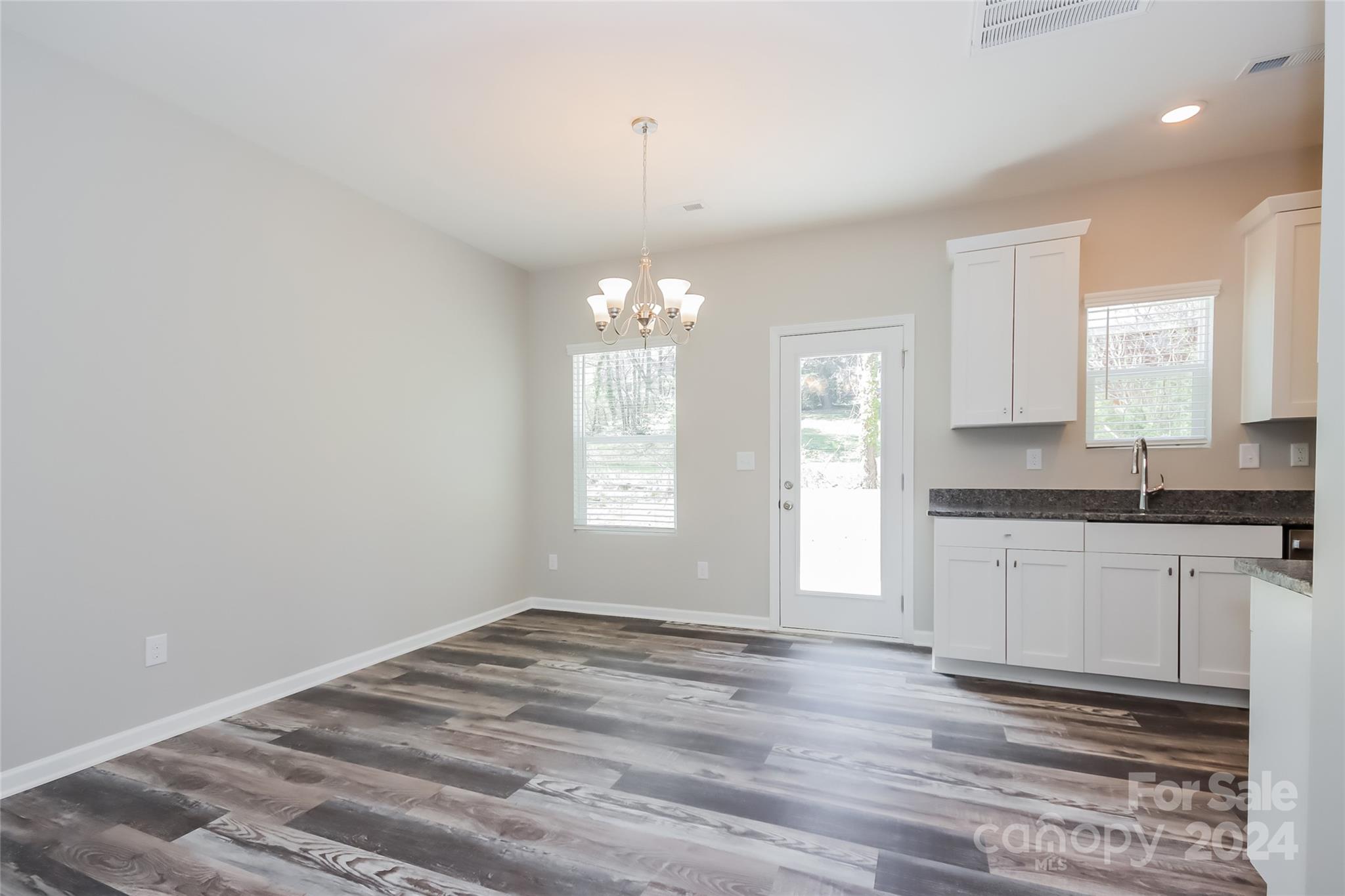 235 Long Street Statesville NC 28677
