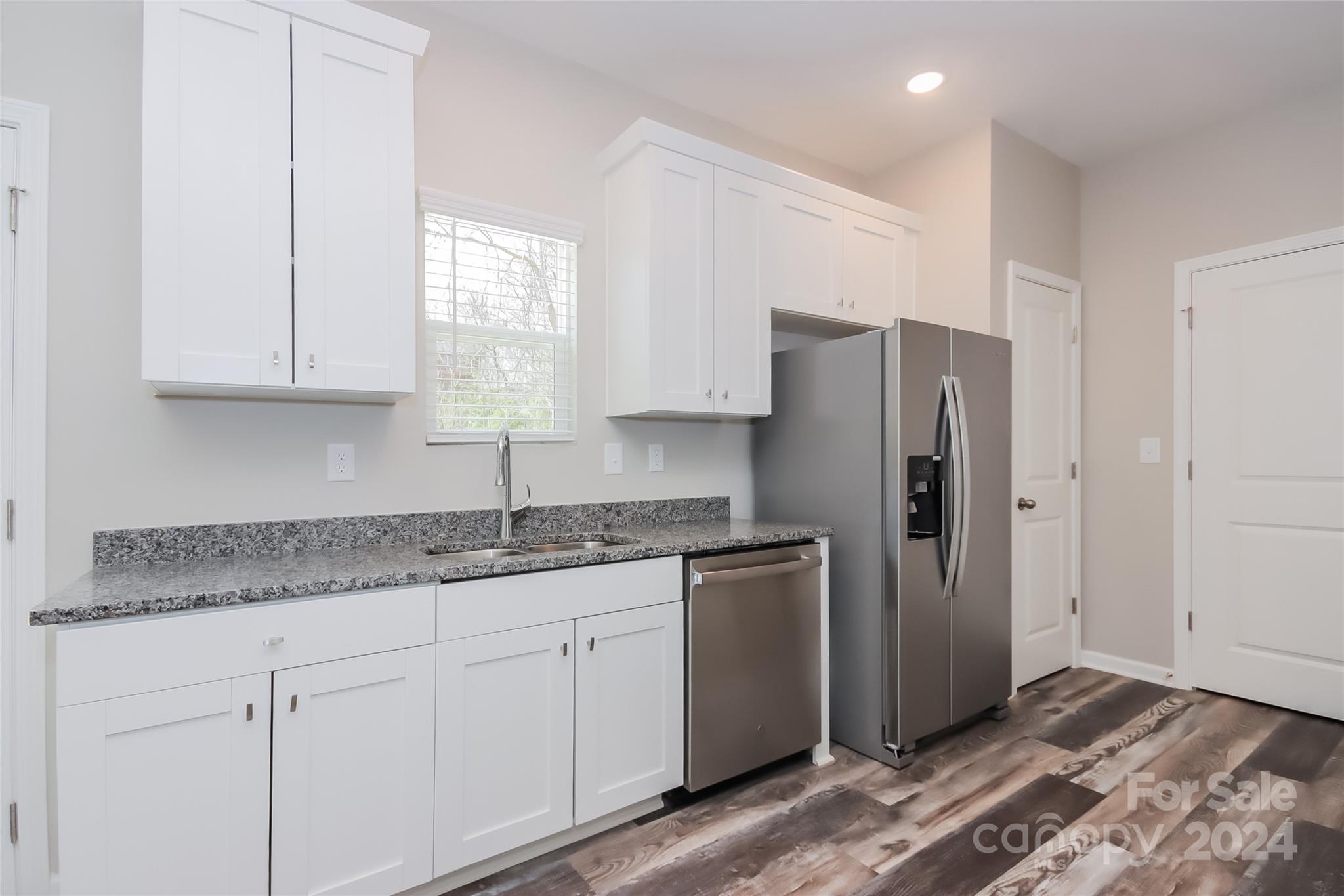 235 Long Street Statesville NC 28677