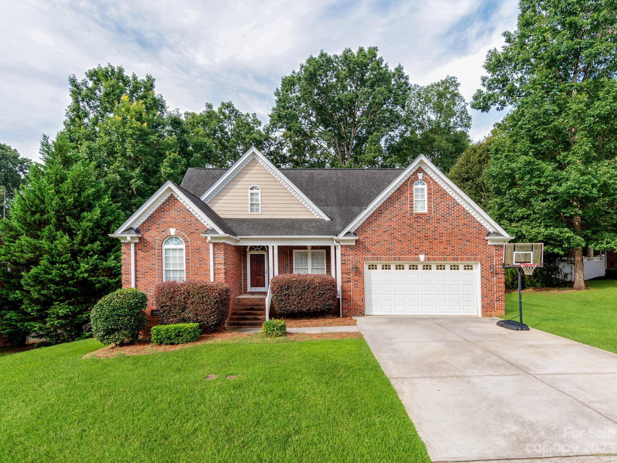 2721 Firethorn Court Gastonia NC 28056