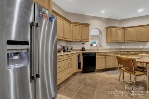 44 Pacifico Drive Asheville NC 28806