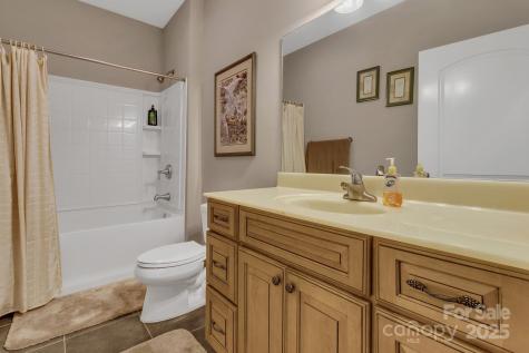 44 Pacifico Drive Asheville NC 28806