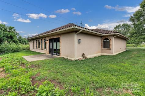 44 Pacifico Drive Asheville NC 28806