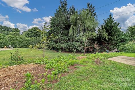44 Pacifico Drive Asheville NC 28806