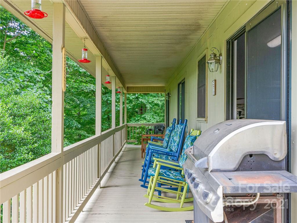 427 Hidden Creek Lane Burnsville NC 28714