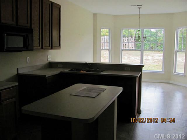 1804 Crabapple Tree Lane Charlotte NC 28214