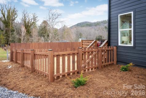 207 Ferrell Lane Black Mountain NC 28711
