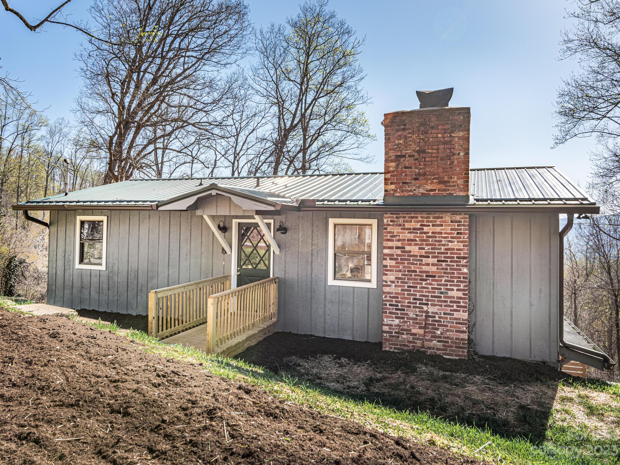 144 Laurel Road Arden NC 28704
