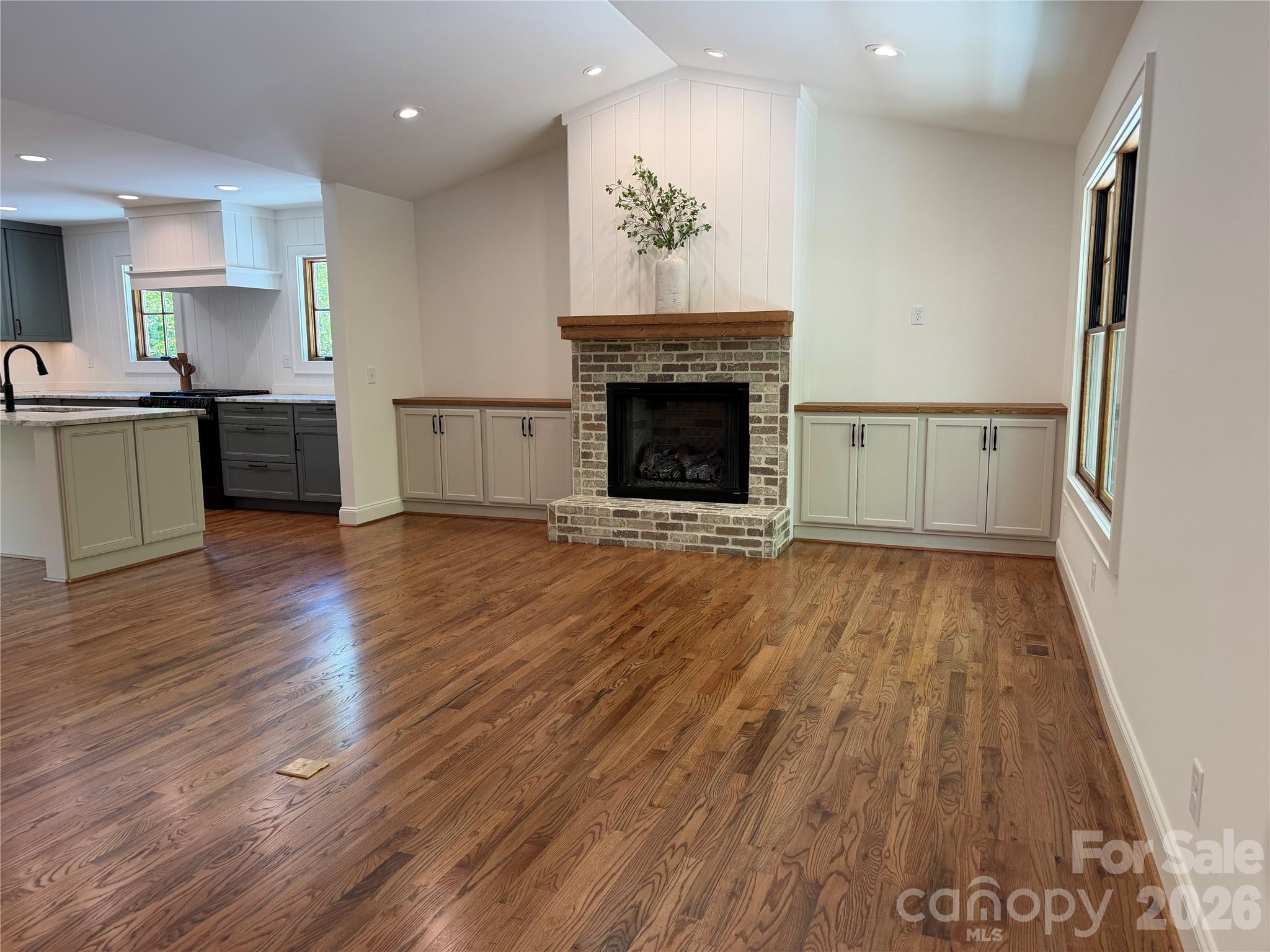 316 Big Raven Lane Saluda NC 28773