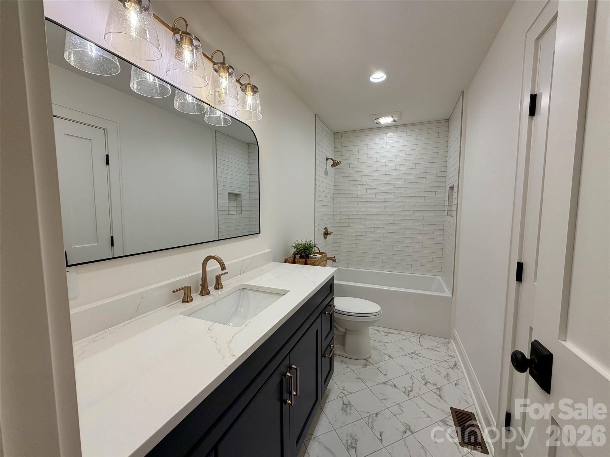 316 Big Raven Lane Saluda NC 28773