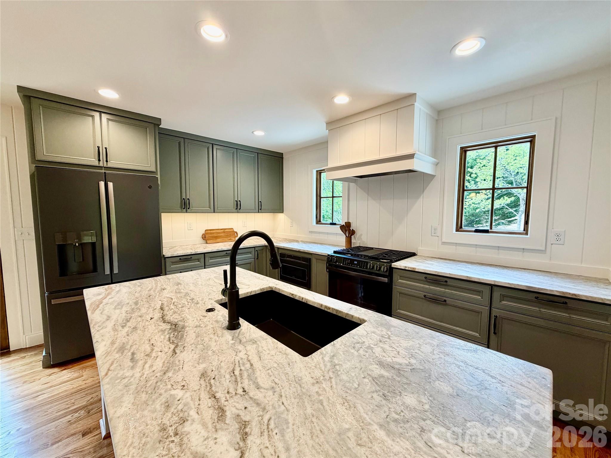 316 Big Raven Lane Saluda NC 28773