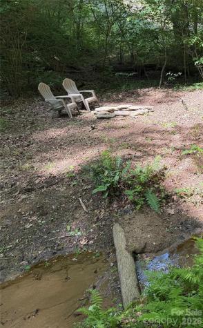 316 Big Raven Lane Saluda NC 28773