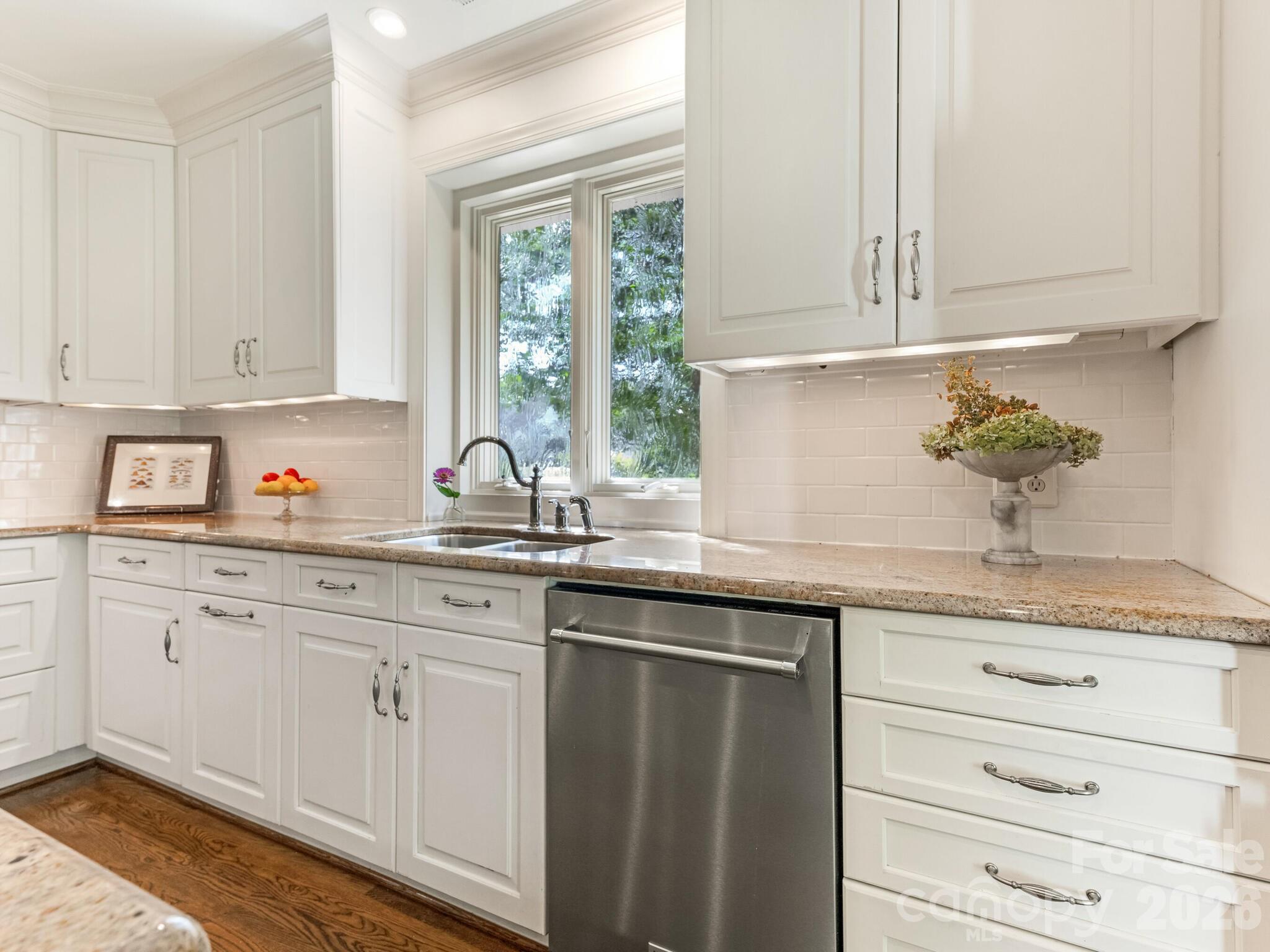 2424 Richardson Drive Charlotte NC 28211
