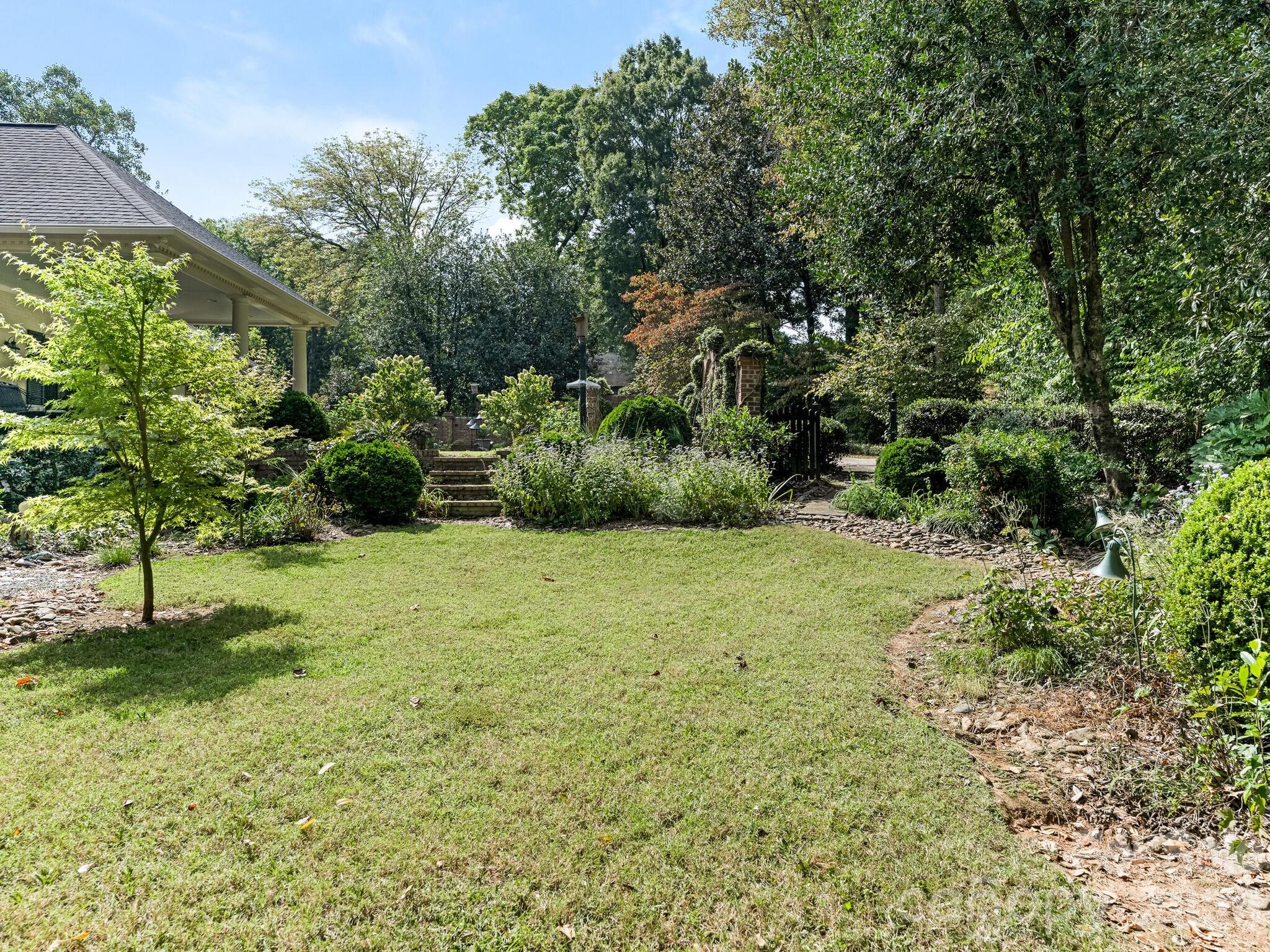 2424 Richardson Drive Charlotte NC 28211