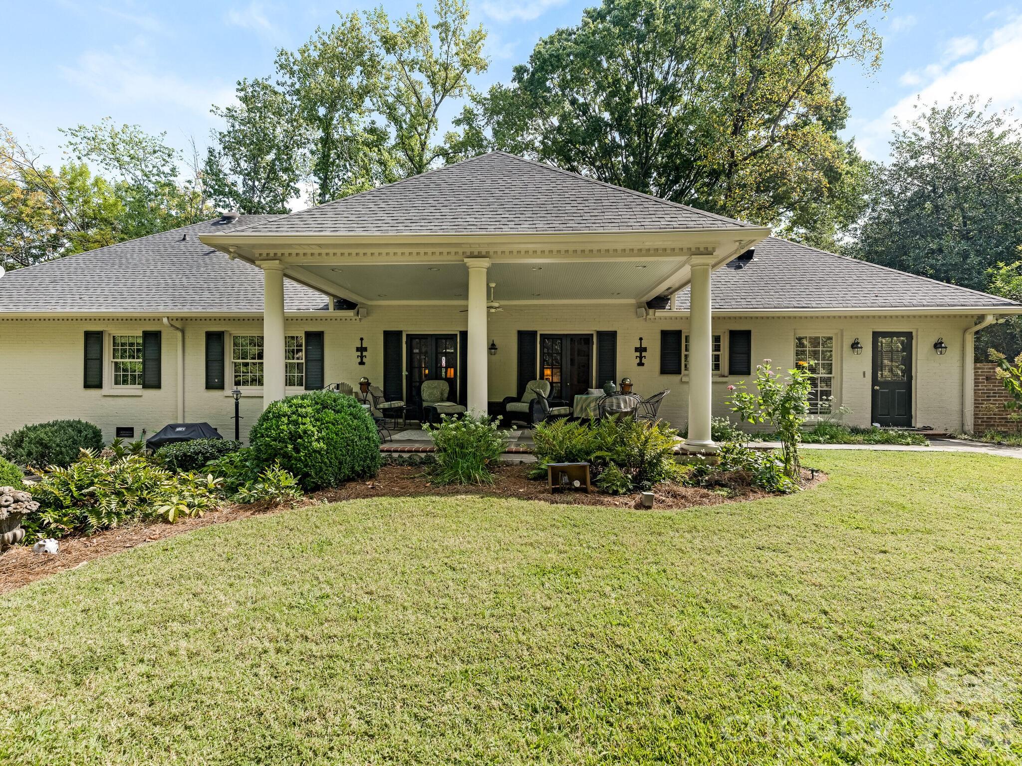 2424 Richardson Drive Charlotte NC 28211