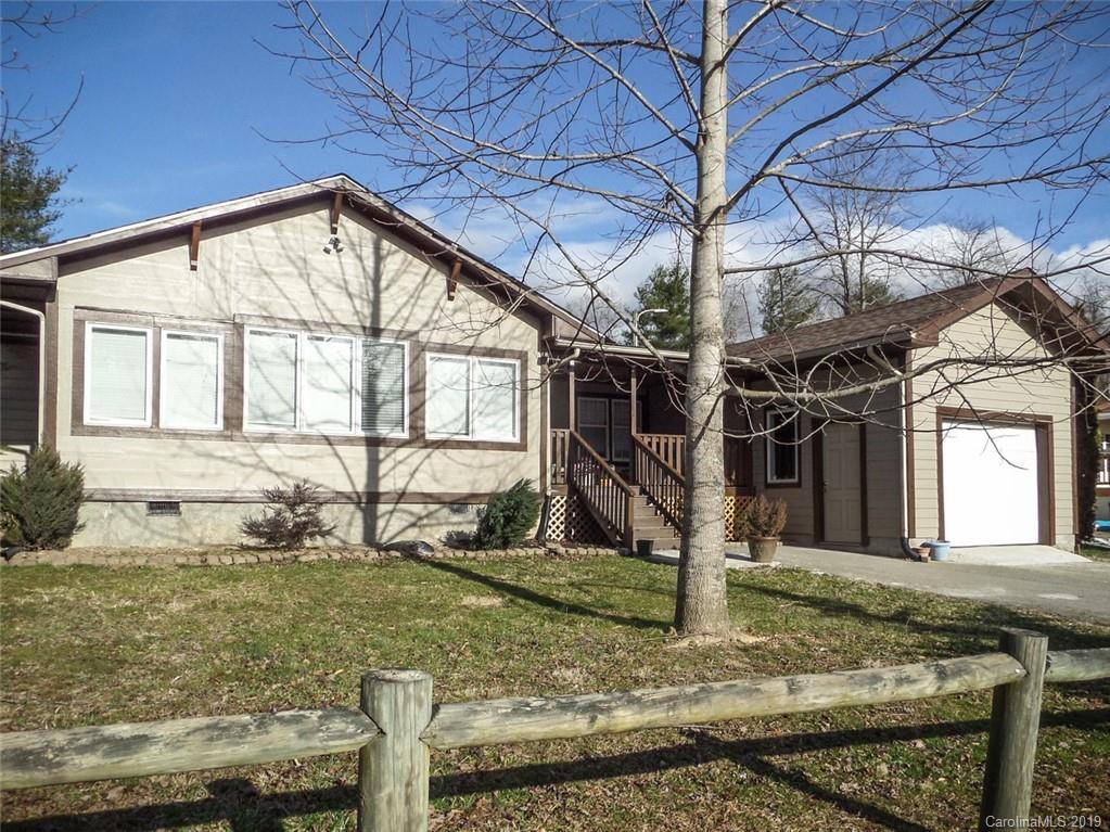 60 Somerset Road Arden NC 28704