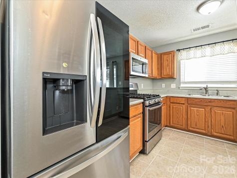 8627 Meadowmont View Drive Charlotte NC 28269