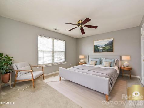 8627 Meadowmont View Drive Charlotte NC 28269