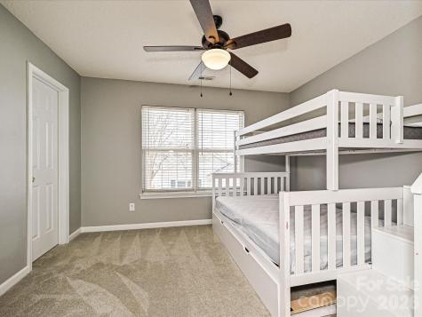 8627 Meadowmont View Drive Charlotte NC 28269