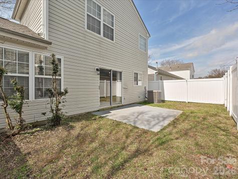 8627 Meadowmont View Drive Charlotte NC 28269