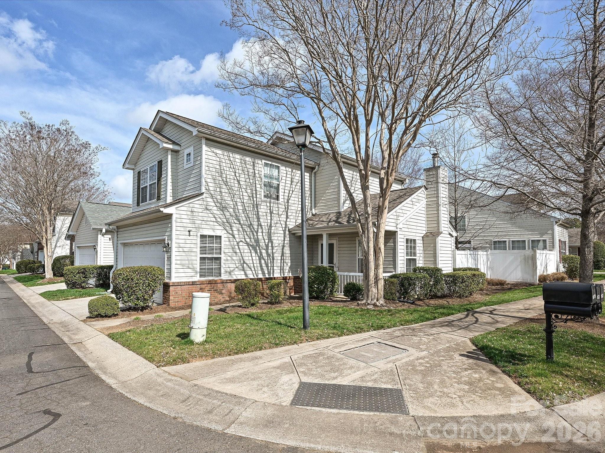 8627 Meadowmont View Drive Charlotte NC 28269