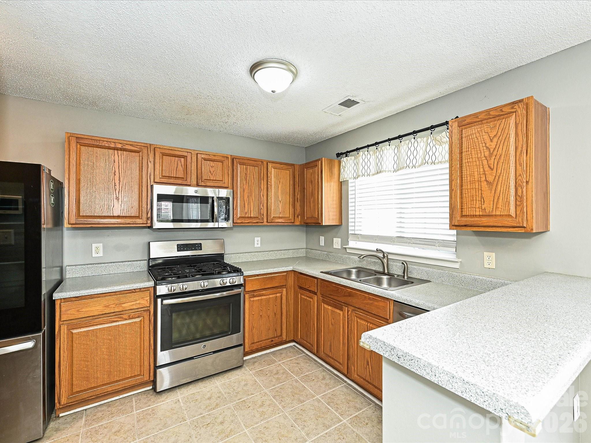 8627 Meadowmont View Drive Charlotte NC 28269